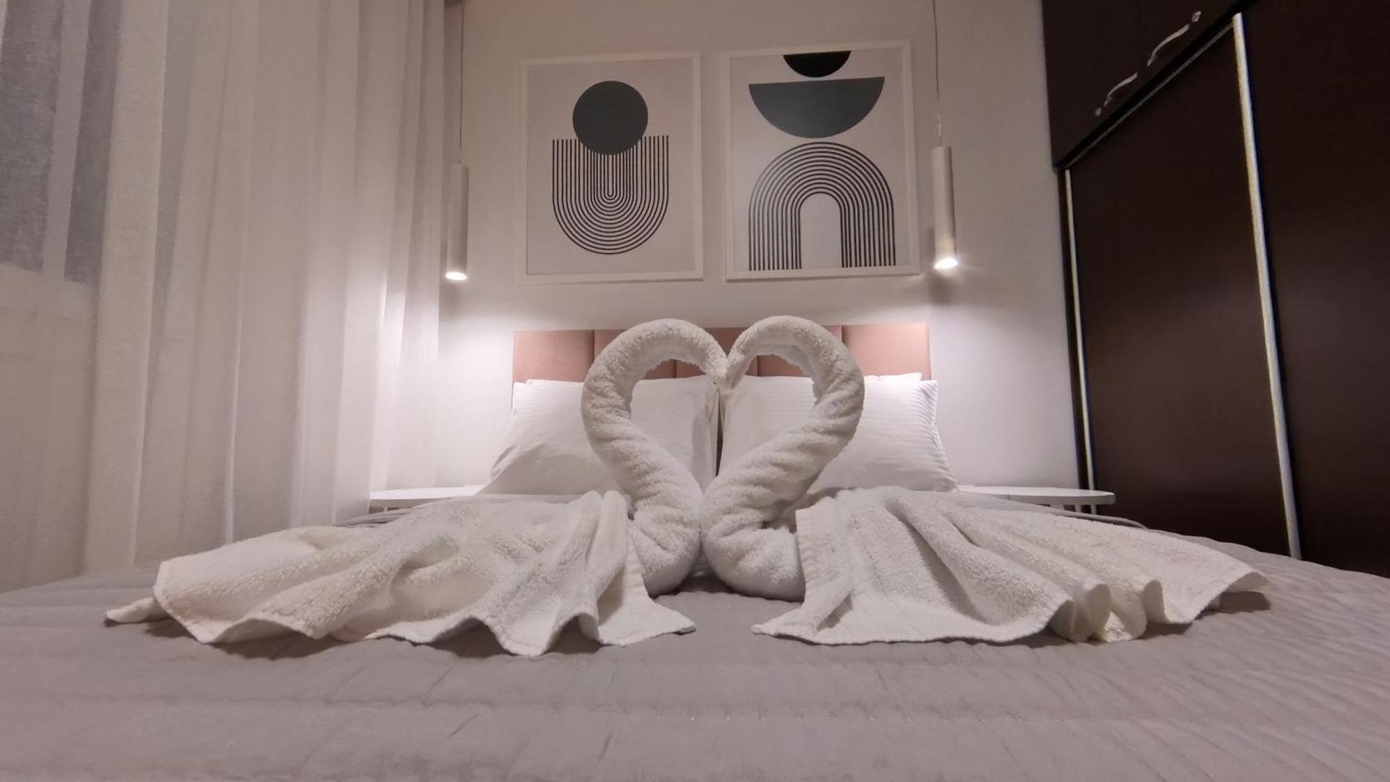 Mouson Luxury Suite With Free Private Parking カヴァラ エクステリア 写真