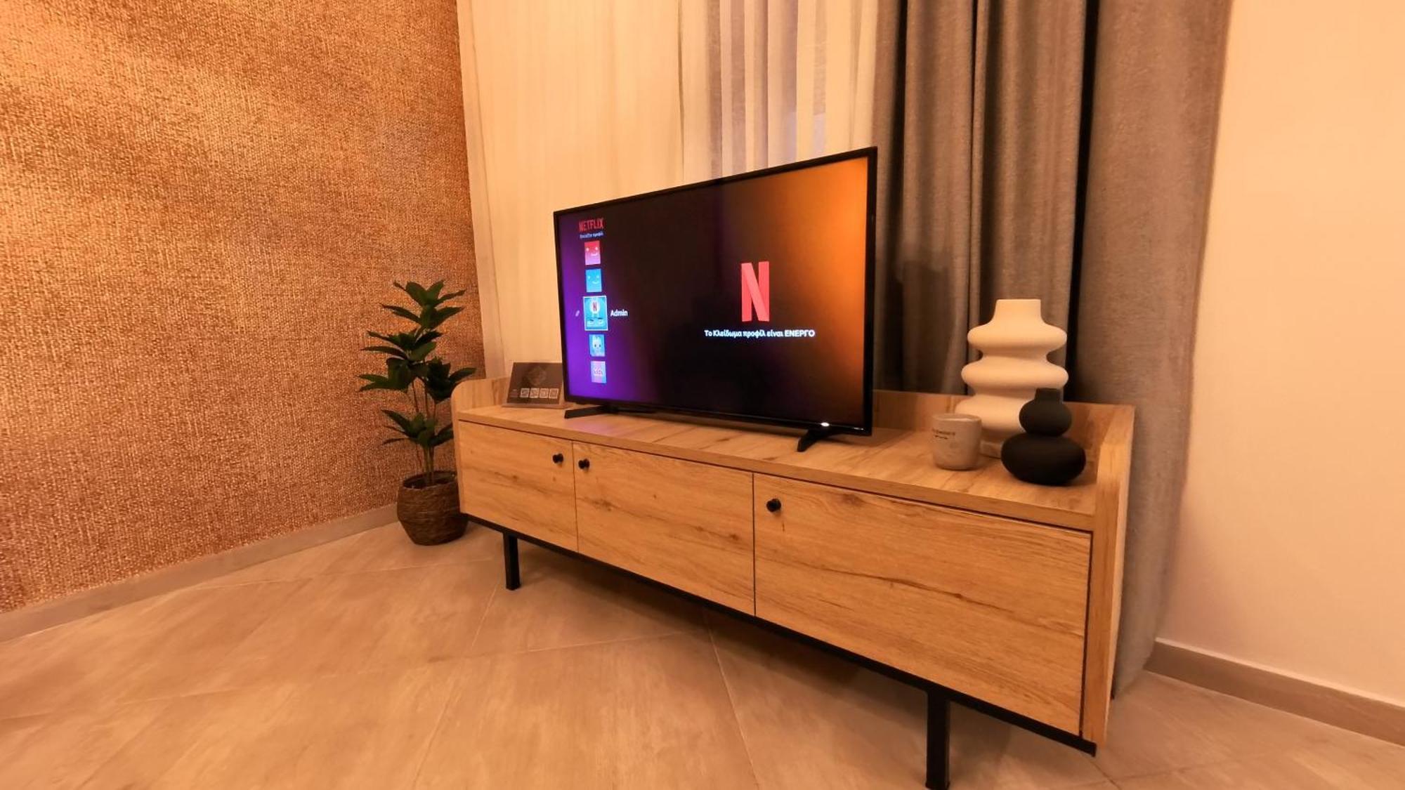 Mouson Luxury Suite With Free Private Parking カヴァラ エクステリア 写真