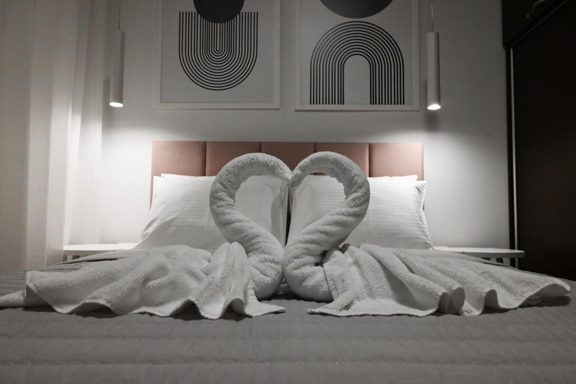 Mouson Luxury Suite With Free Private Parking カヴァラ エクステリア 写真