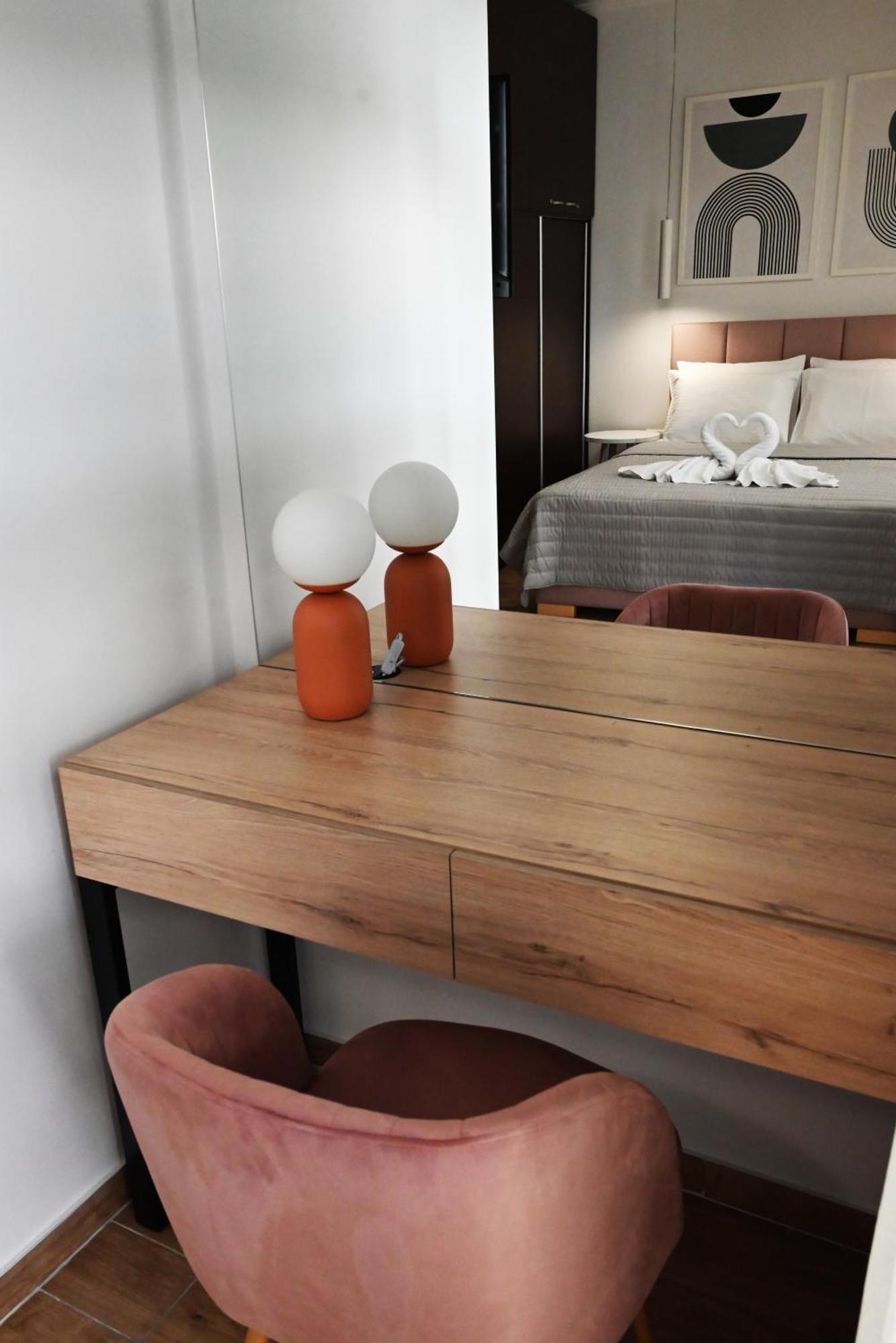 Mouson Luxury Suite With Free Private Parking カヴァラ エクステリア 写真