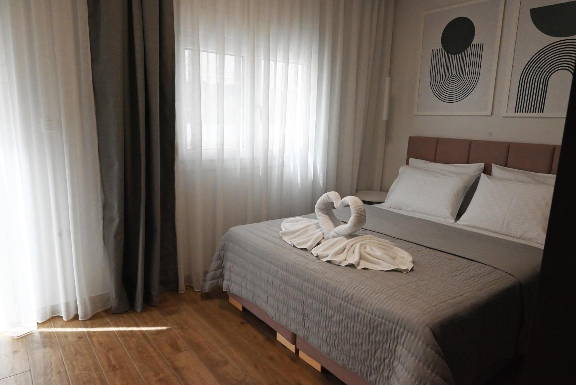 Mouson Luxury Suite With Free Private Parking カヴァラ エクステリア 写真