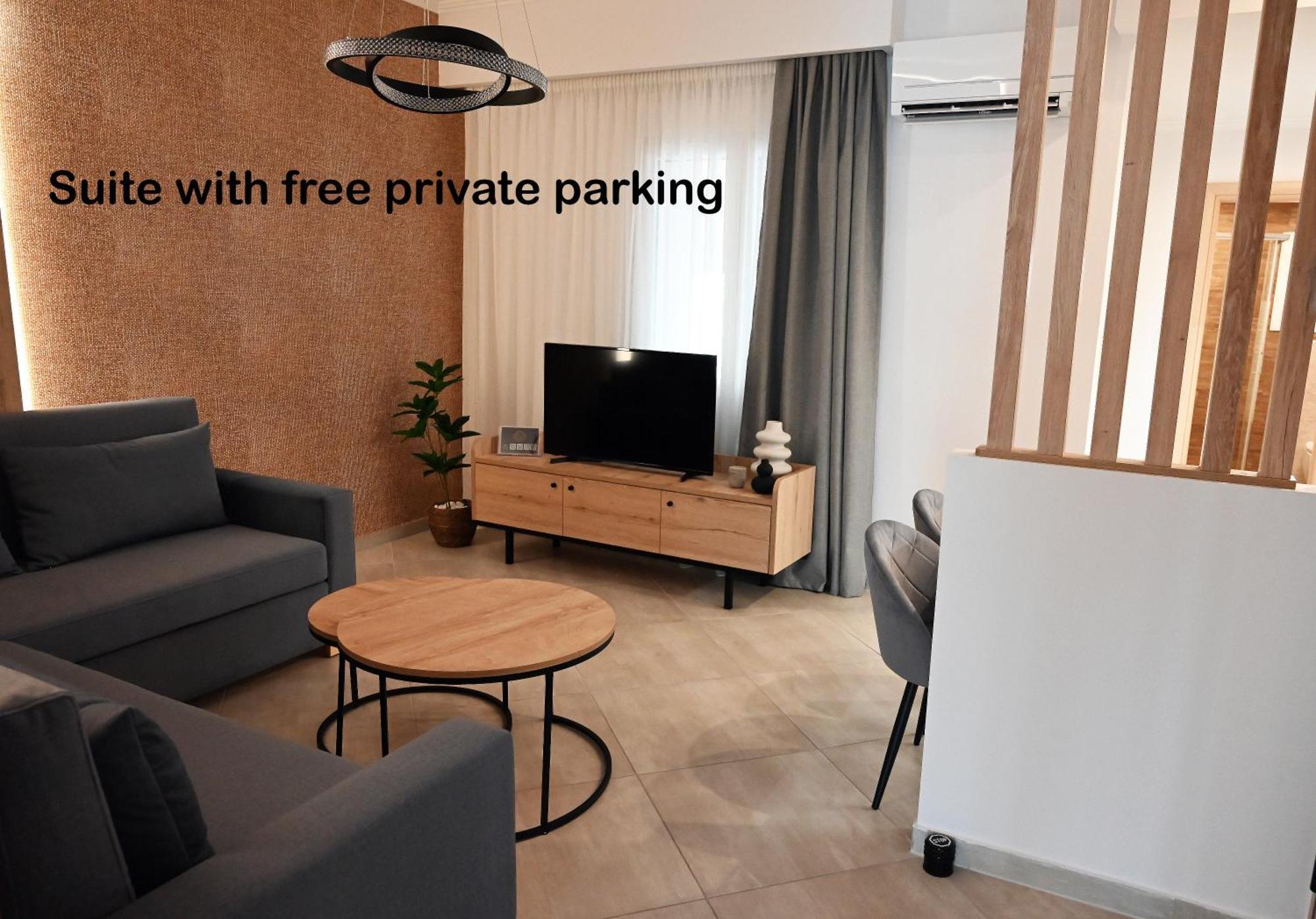Mouson Luxury Suite With Free Private Parking カヴァラ エクステリア 写真